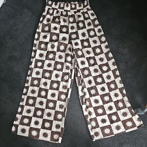 Marled White and Brown Checkered Patterned Pants. Wide Leg